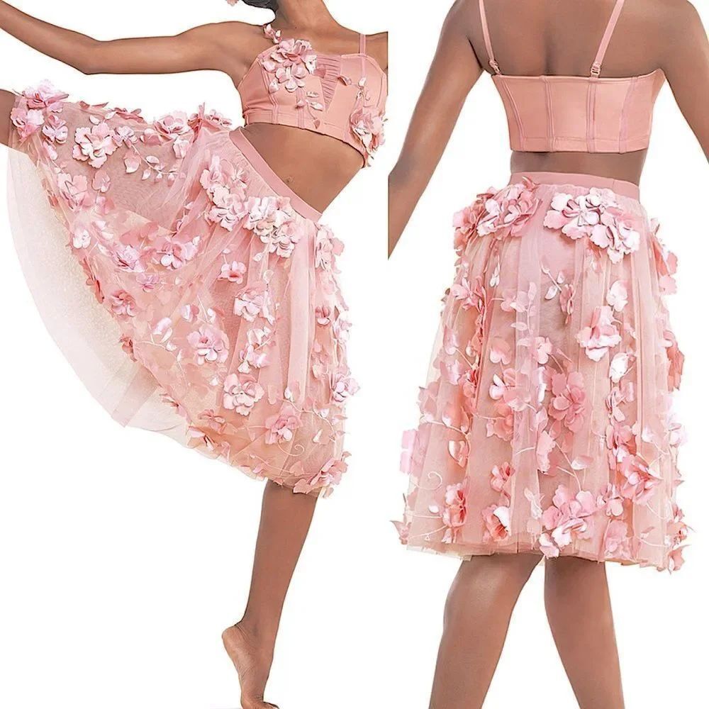 Revolution solo Tenth House Dance OPHELIA
TH25218 3D floral skirt top MA